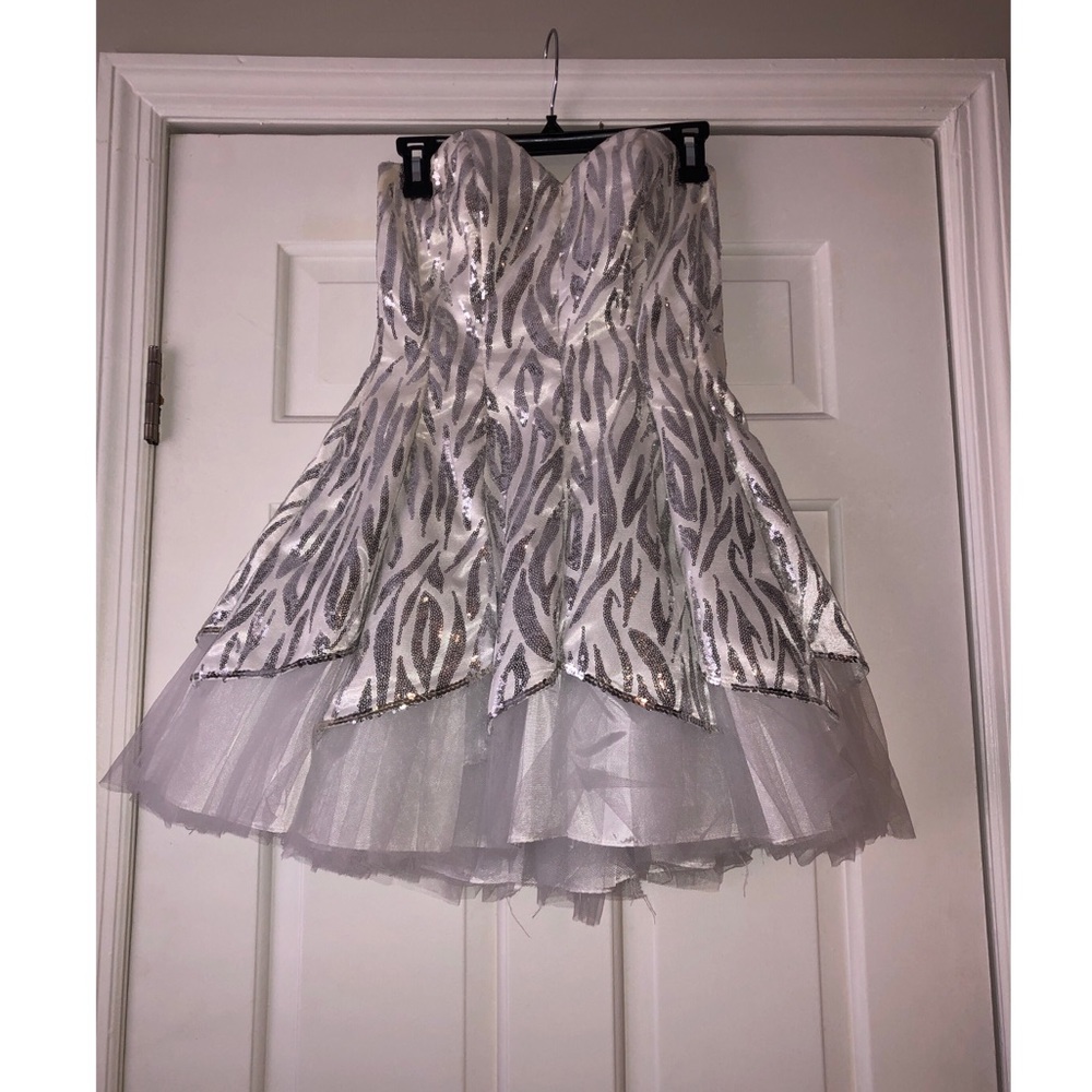 Formal/ party dress!!!